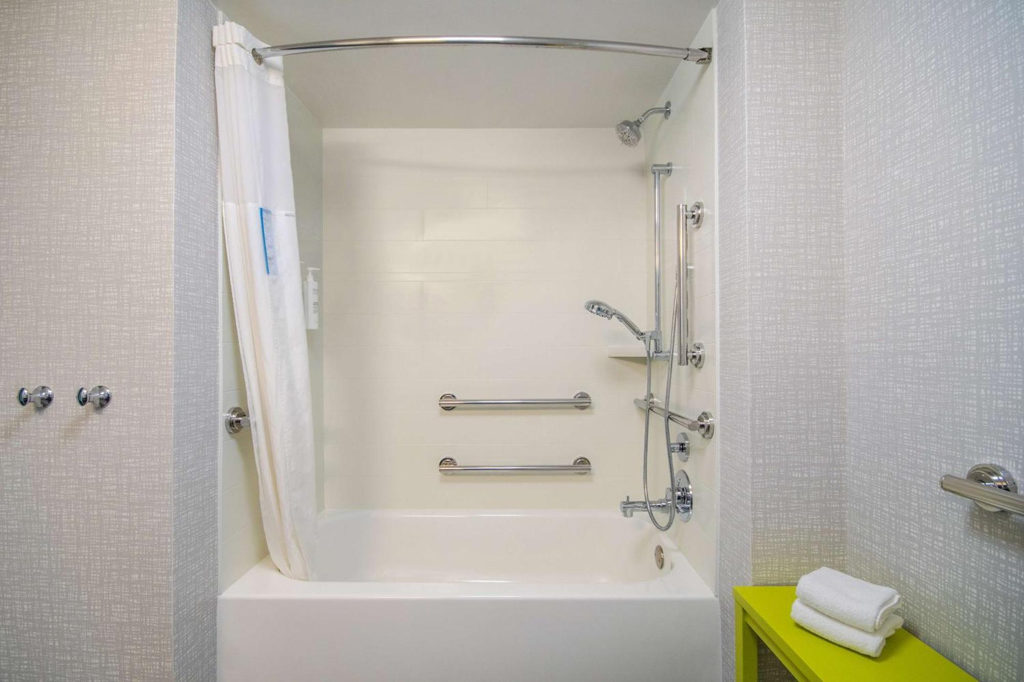 Hampton Inn East Aurora Esterno foto