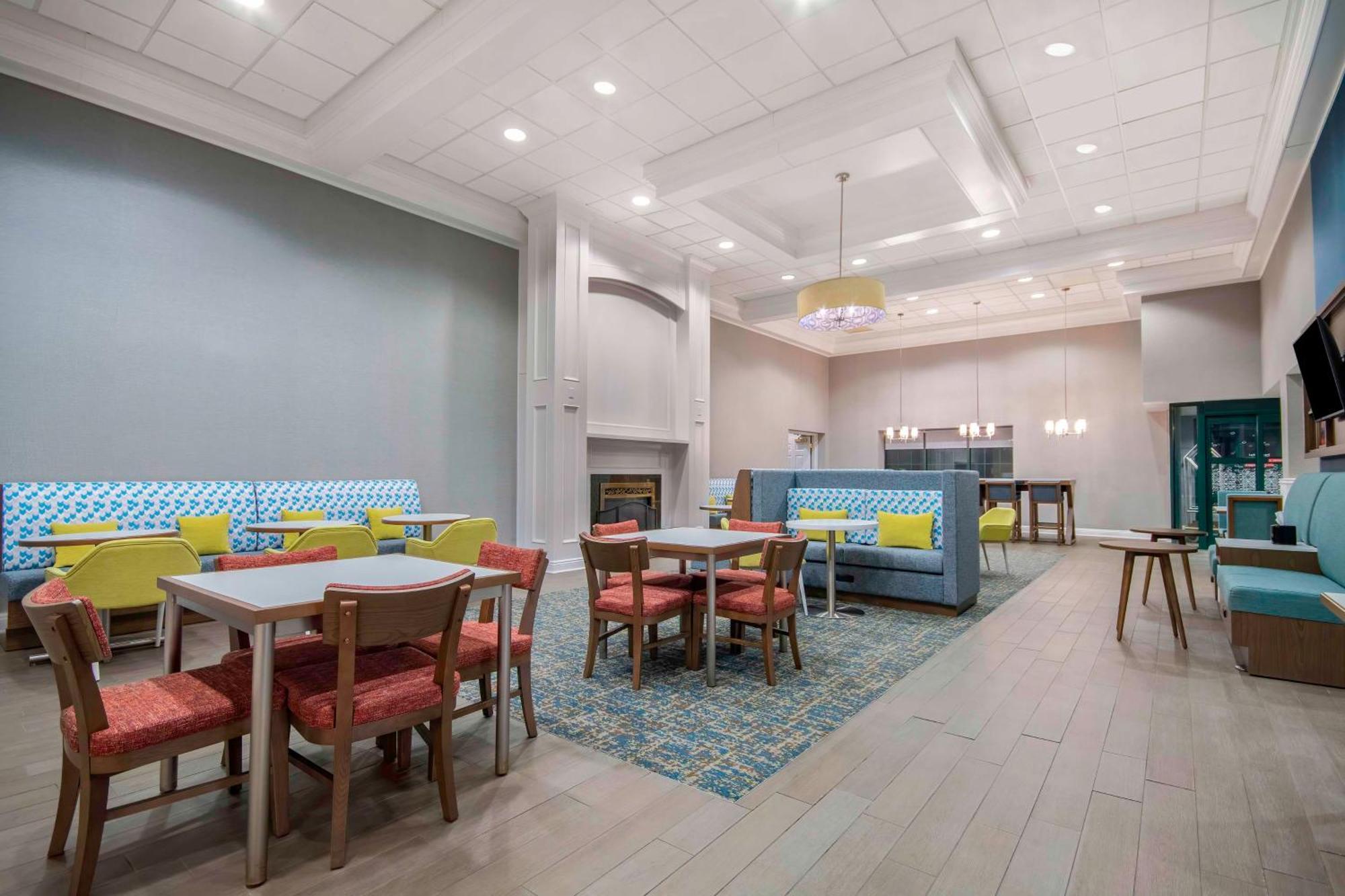 Hampton Inn East Aurora Esterno foto